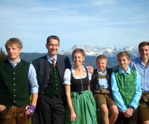 Ihre Gastgeber im Haus Oberransburg - Familie Lackner